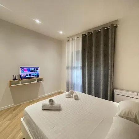Casa de hóspedes Arial Trinity Vlorë