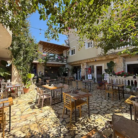 Casa de hóspedes Arial Trinity Vlorë