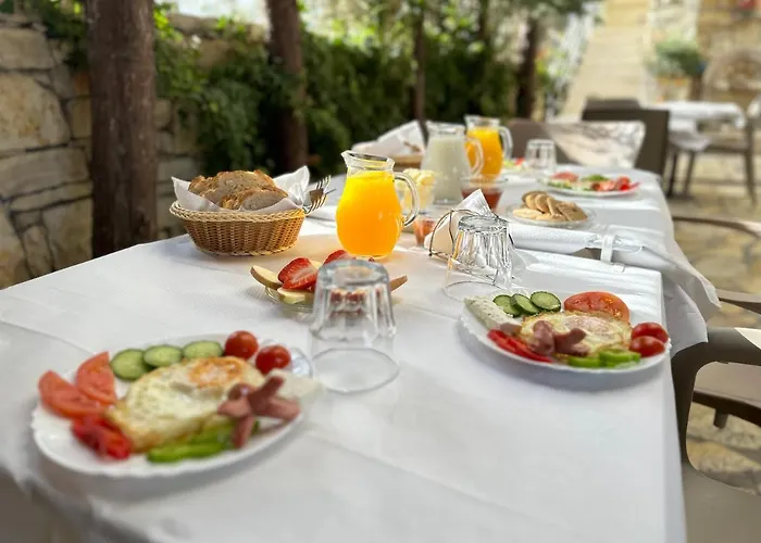 Arial Trinity 3* Vlore