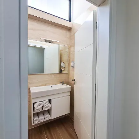 Arial Trinity 3* Vlore