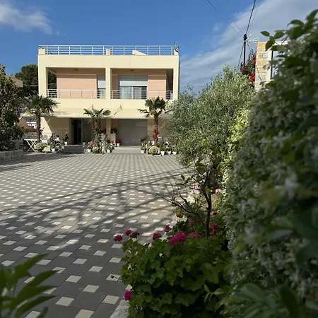Arial Trinity * Vlorë