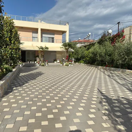 Arial Trinity Gasthuis Vlorë